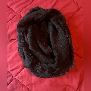 Black infinity scarf